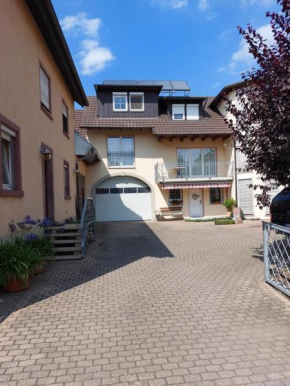 Гостиница Ferienwohnung Julia Metzger  Руст